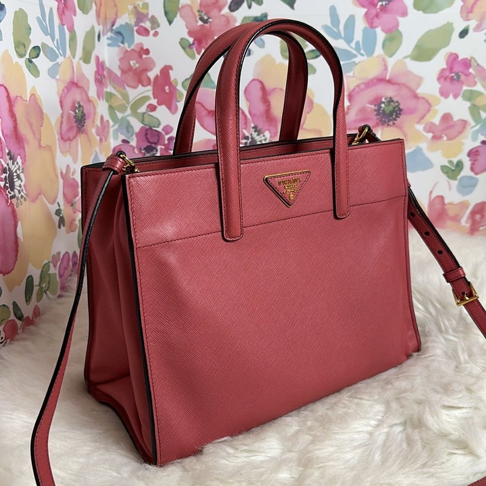 💯Authentic Prada Soft Triple Pocket Convertible Tote Safiano🍀 - Picture 7 of 17